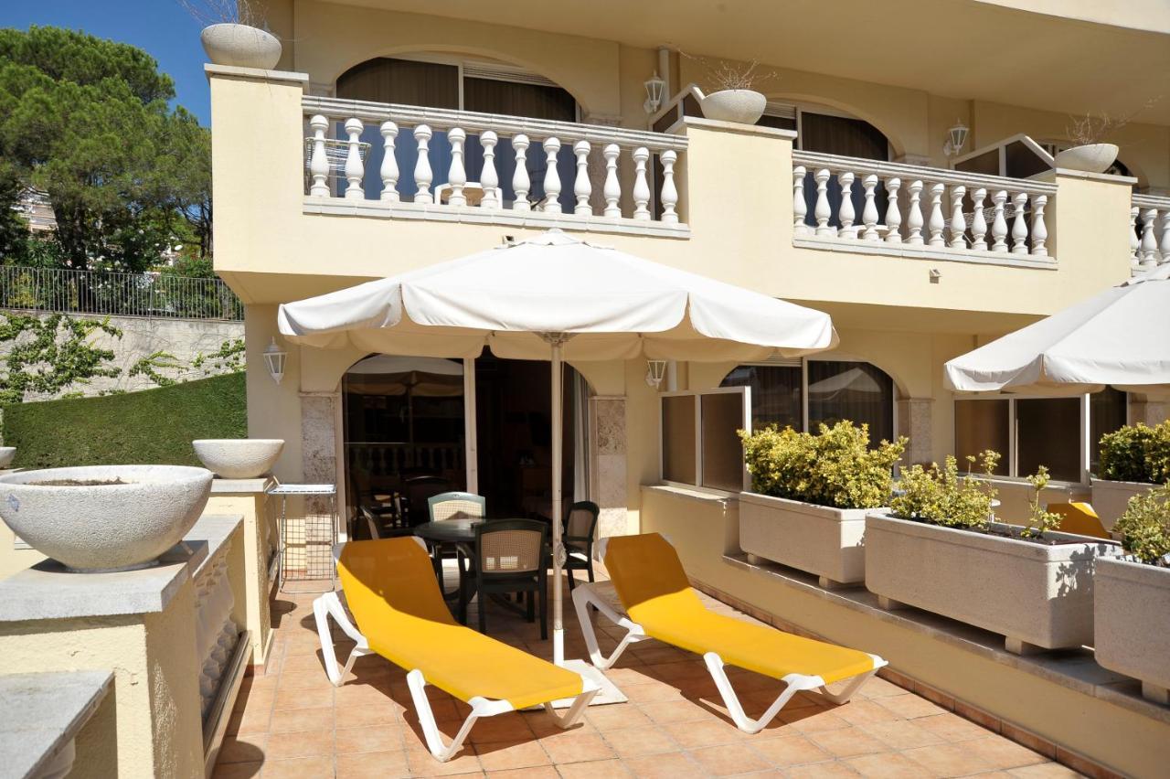 Van Der Valk Hotel Barcarola 산펠리우데기솔스 외부 사진