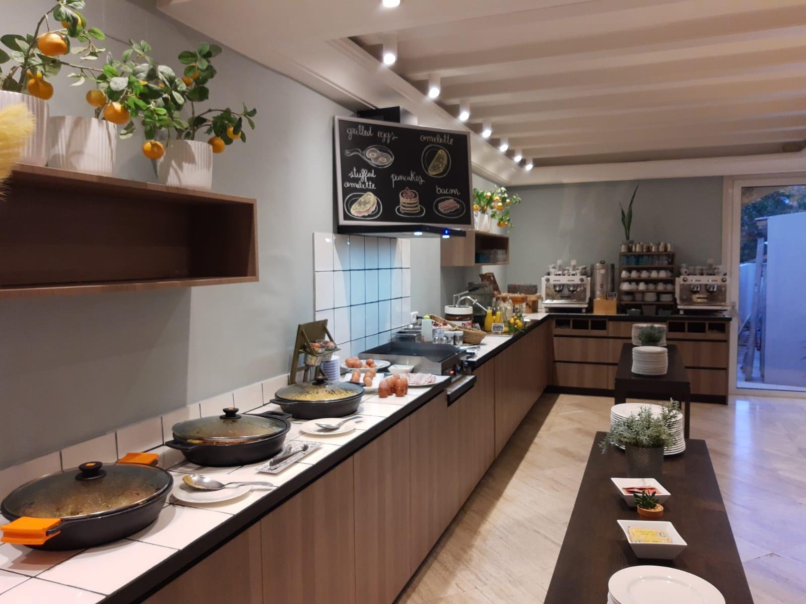 Van Der Valk Hotel Barcarola 산펠리우데기솔스 외부 사진