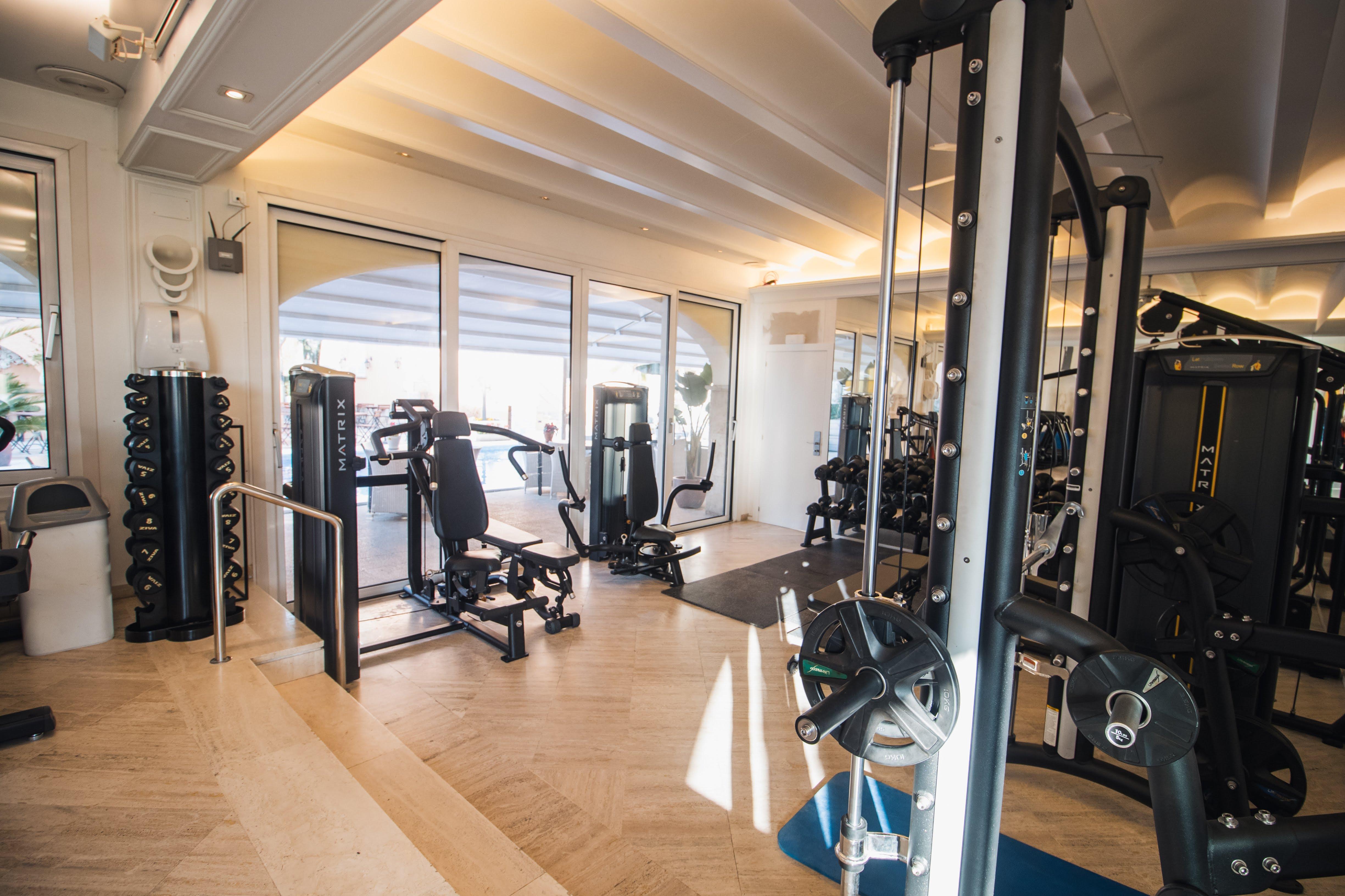 Van Der Valk Hotel Barcarola 산펠리우데기솔스 외부 사진